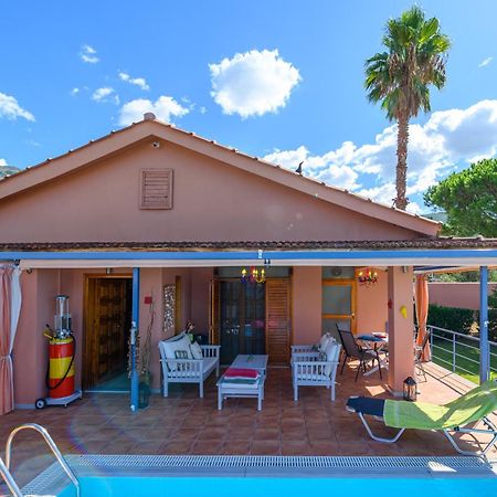 Cozy Small Smart Villa With Private Pool Mikri Mantineia Kalamáta Eksteriør bilde