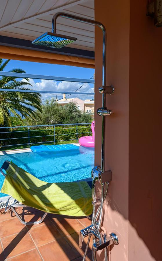 Cozy Small Smart Villa With Private Pool Mikri Mantineia Kalamáta Eksteriør bilde